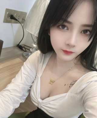 佛山清纯美胸诱人-小艾