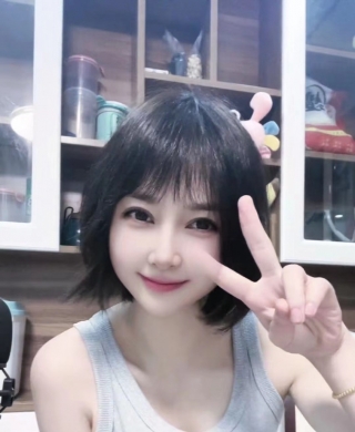 天河骚货幼师兼职-小瓶子（热）